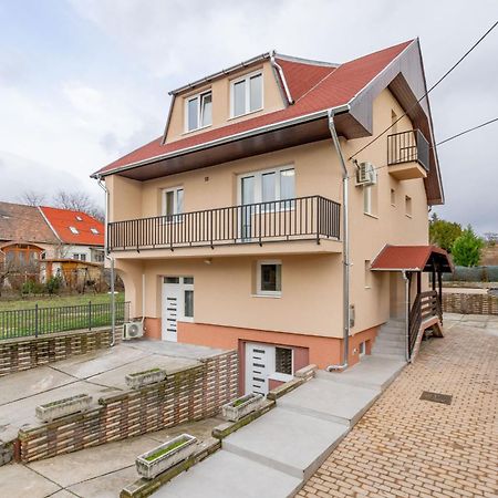 Gardencity Villa Apartman Budapest Extérieur photo