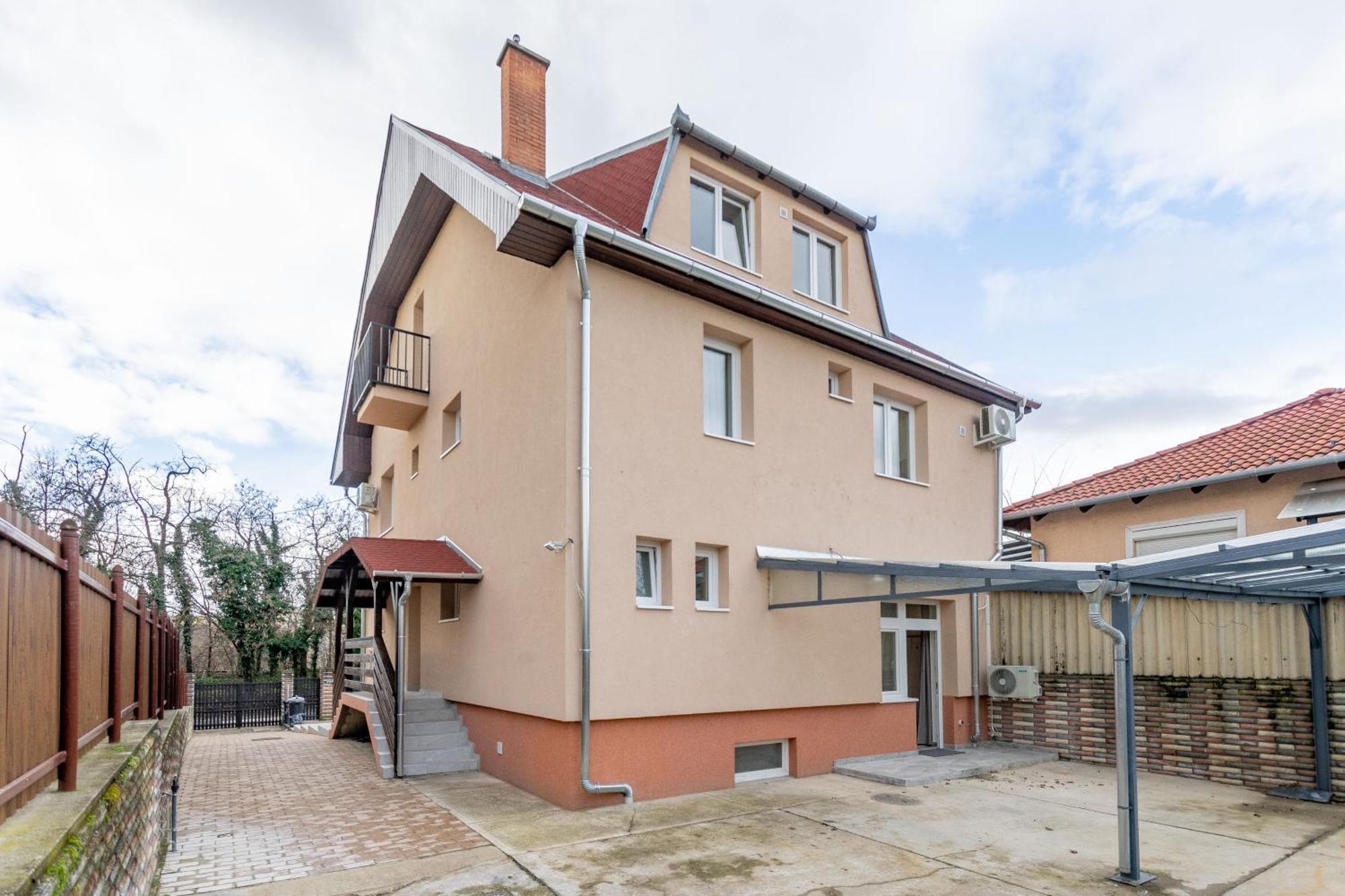 Gardencity Villa Apartman Budapest Extérieur photo